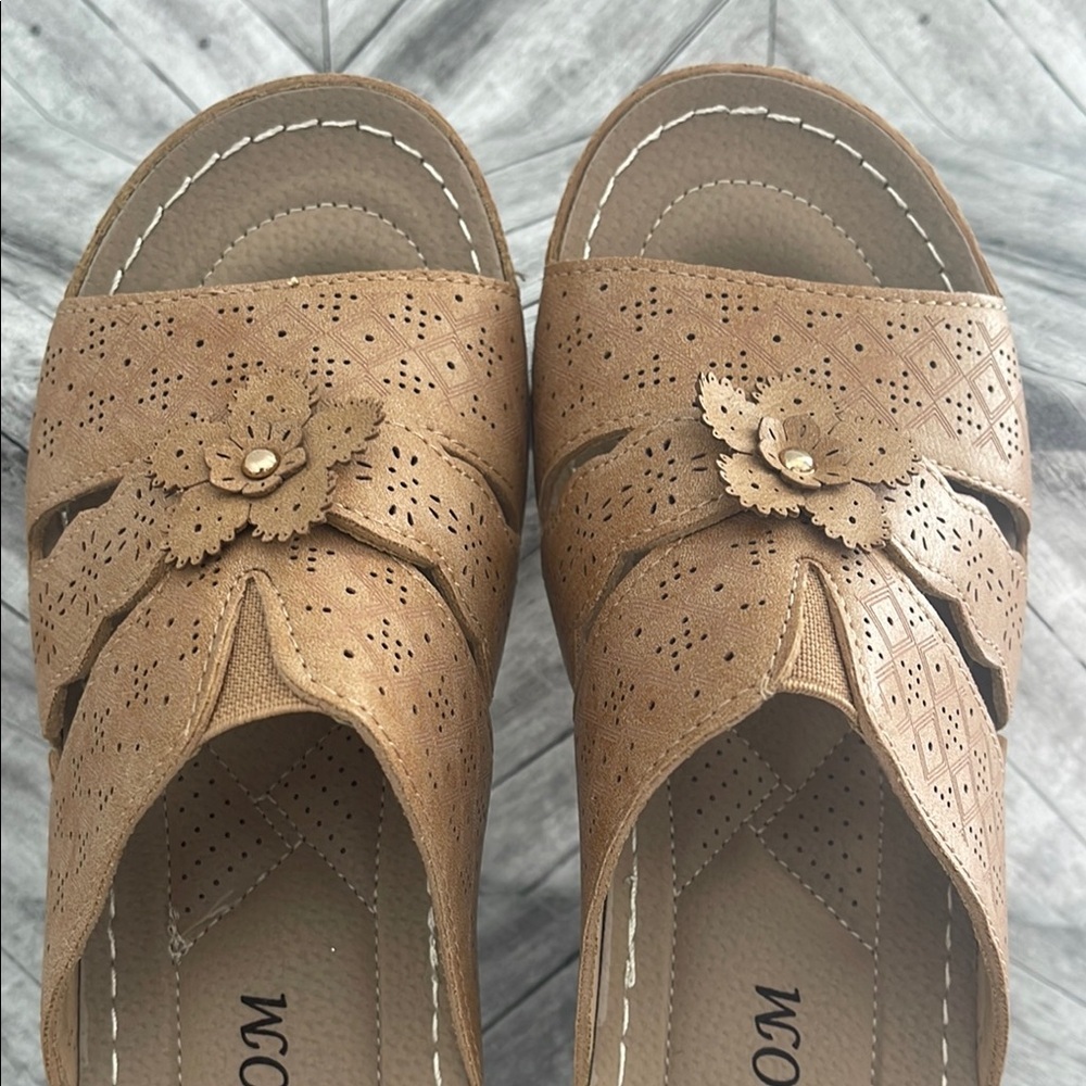 Beautiful KETCOM women’s sandals - Picture 2 of 7